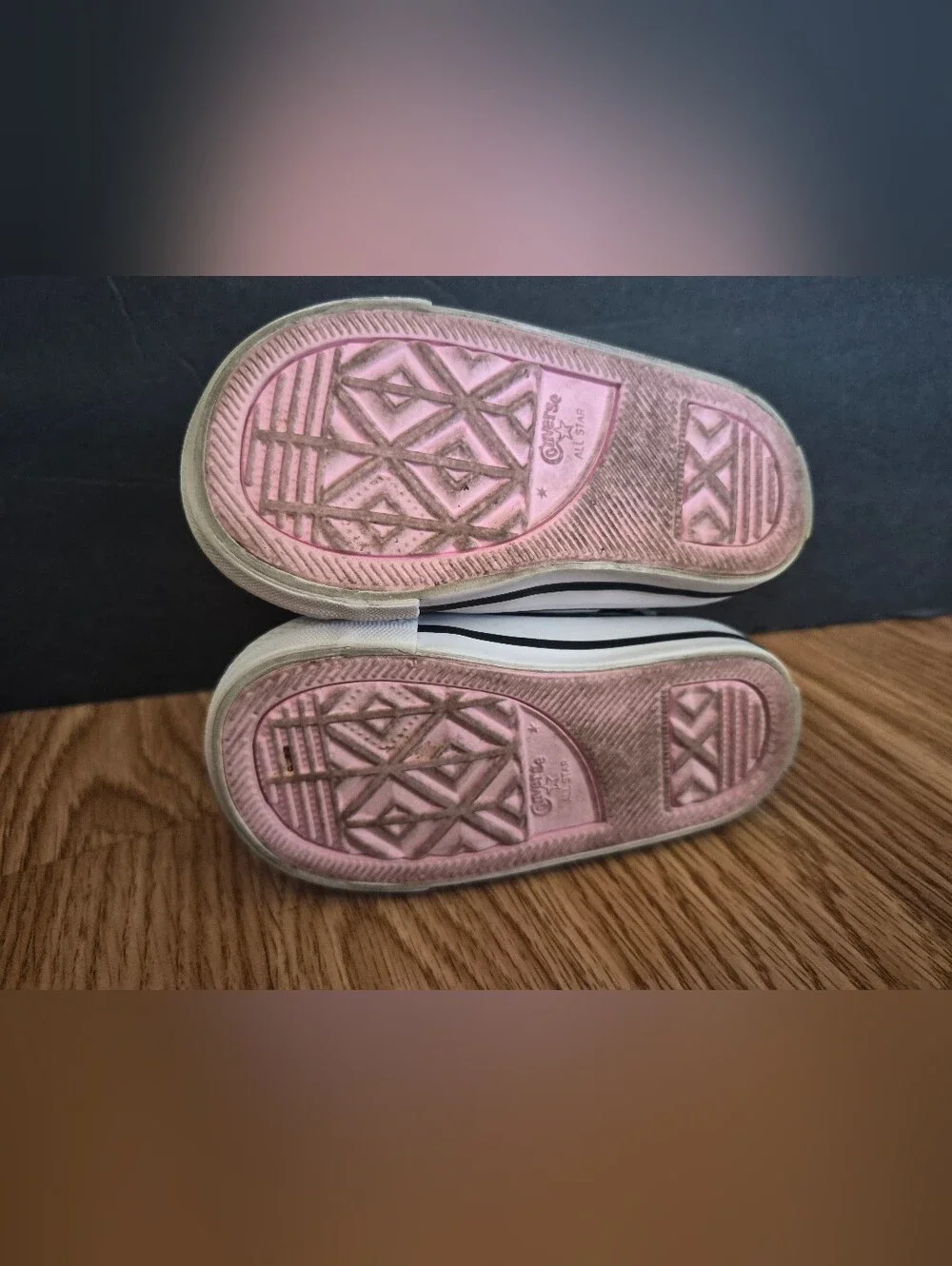 Converse Chuck Taylor All Star Shoes Panda Pink Laces
